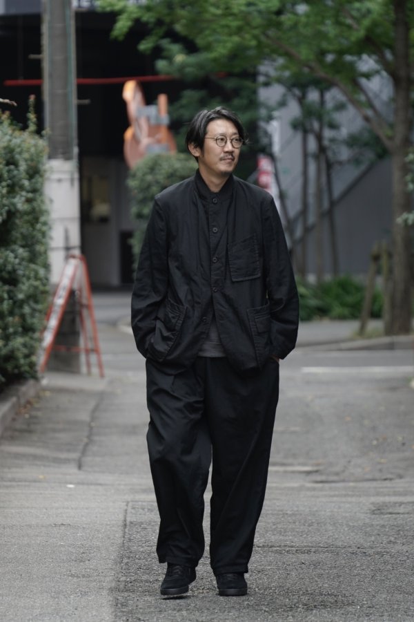183cm 75kg  Jacket：「TEATORA」(テアトラ)CRYPTO WORK JKT MACHINE MIND -BLACK- -BLACK- Size:5  Knit：「alvana」(アルヴァナ)MERINO WOOL L/S SWEAT TEE SHIRTS -GRAY- Size:4  Pants：「TEATORA」(テアトラ)WALLET PANTS RESORT MACHINE MIND -BLACK- Size:5