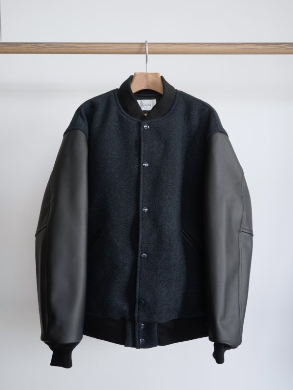 画像1: 「CIOTA」(シオタ)Stadium Jumper (1)