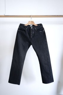 CIOTA」(シオタ) ブラックスビン13.5oz テーパードデニム -ミディアムブラック- 24SSモデル