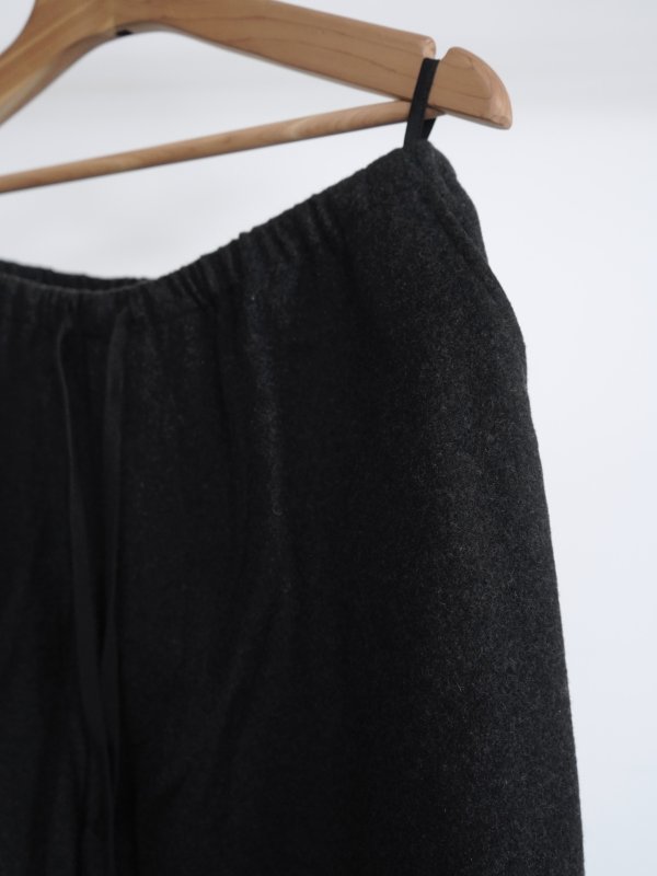 画像6: 「COMOLI」カシミヤドローストリングパンツ (6)
