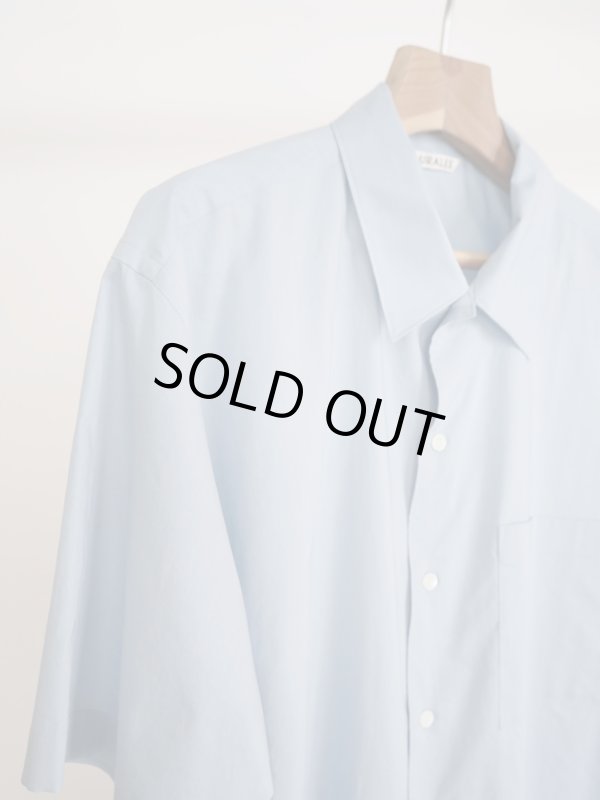 画像4: 「AURALEE」 WASHED FINX TYPEWRITER  OPEN COLLAR HALF SLEEVED SHIRT (4)