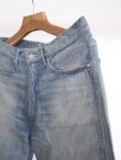 画像4: 「AURALEE」 SELVEDGE FADED LIGHT DENIM PANTS (4)