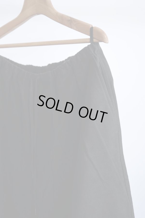 画像4: 「COMOLI」モールスキンニータックパンツ (4)