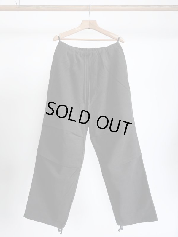 画像1: 「COMOLI」モールスキンニータックパンツ (1)