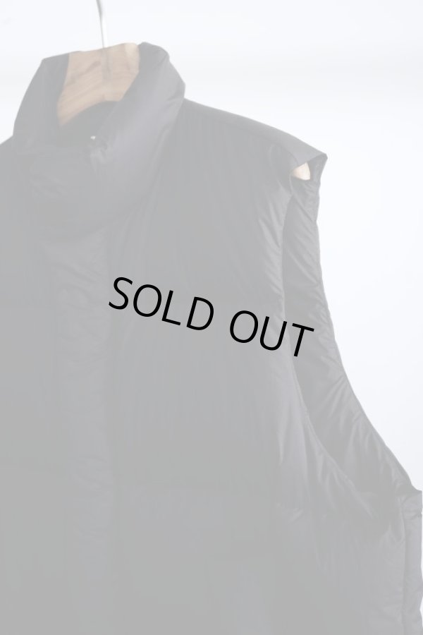 画像4: 「AURALEE」  SUPER LIGHT NYLON RIPSTOP DOWN VEST (4)