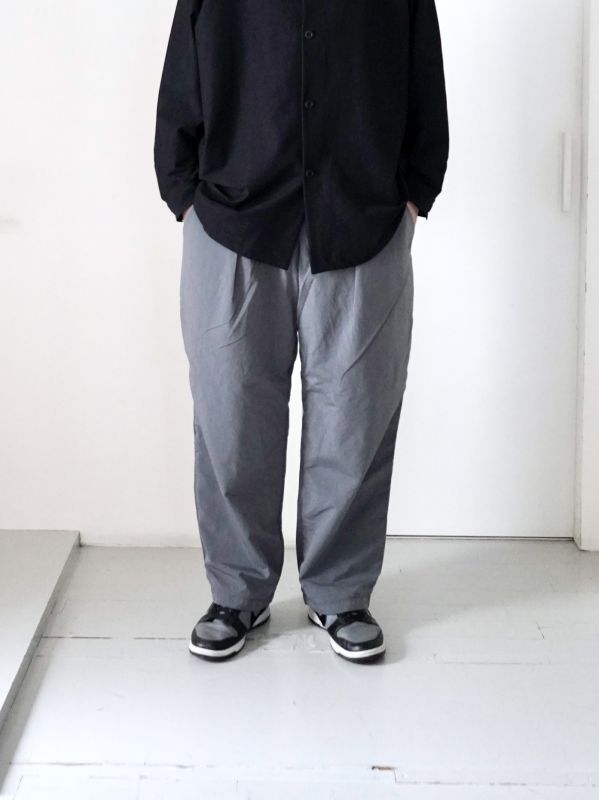 TEATORA」(テアトラ)Wallet Pants Resort Packable -GRAY-