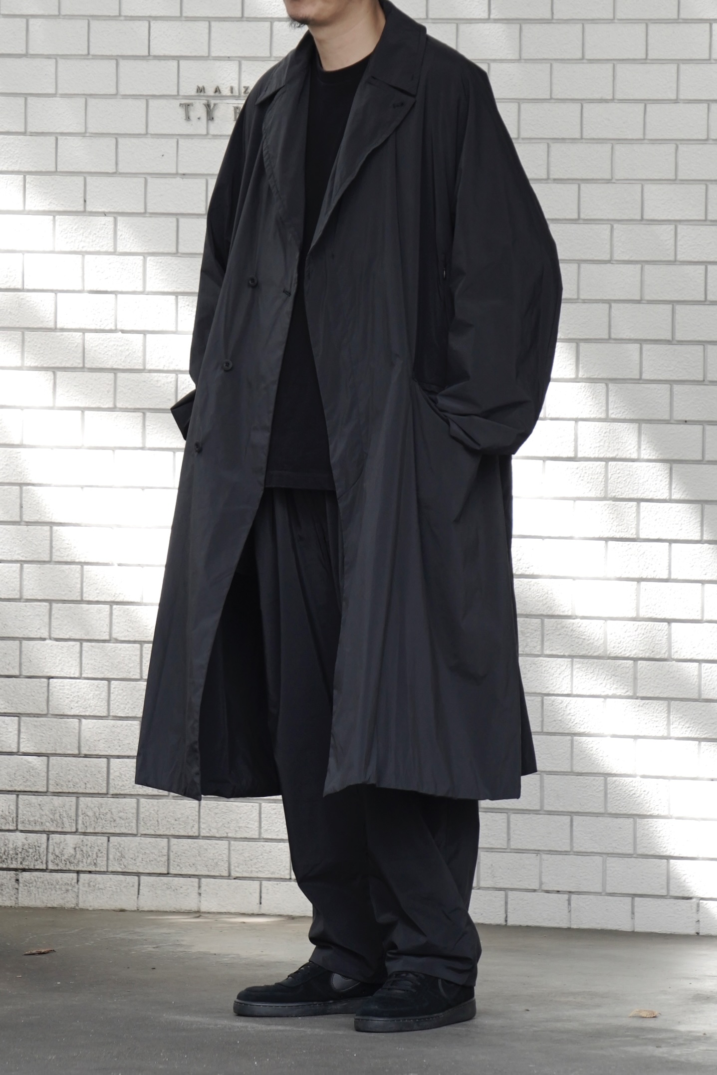 テアトラ 22aw DEVICE COAT - DUAL POINT DSC08484.jpg