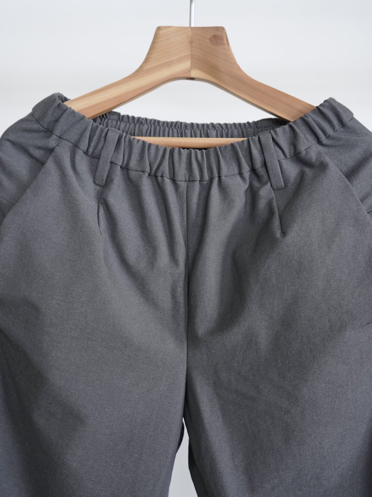 TEATORA」(テアトラ)WALLET PANTS RESORT DUAL DIVISOR -GRAY-