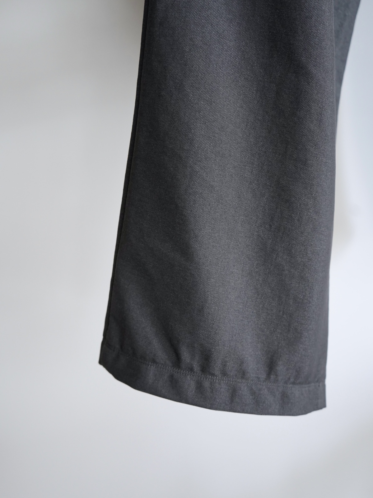 TEATORA」(テアトラ)WALLET PANTS RESORT DUAL DIVISOR -GRAY-
