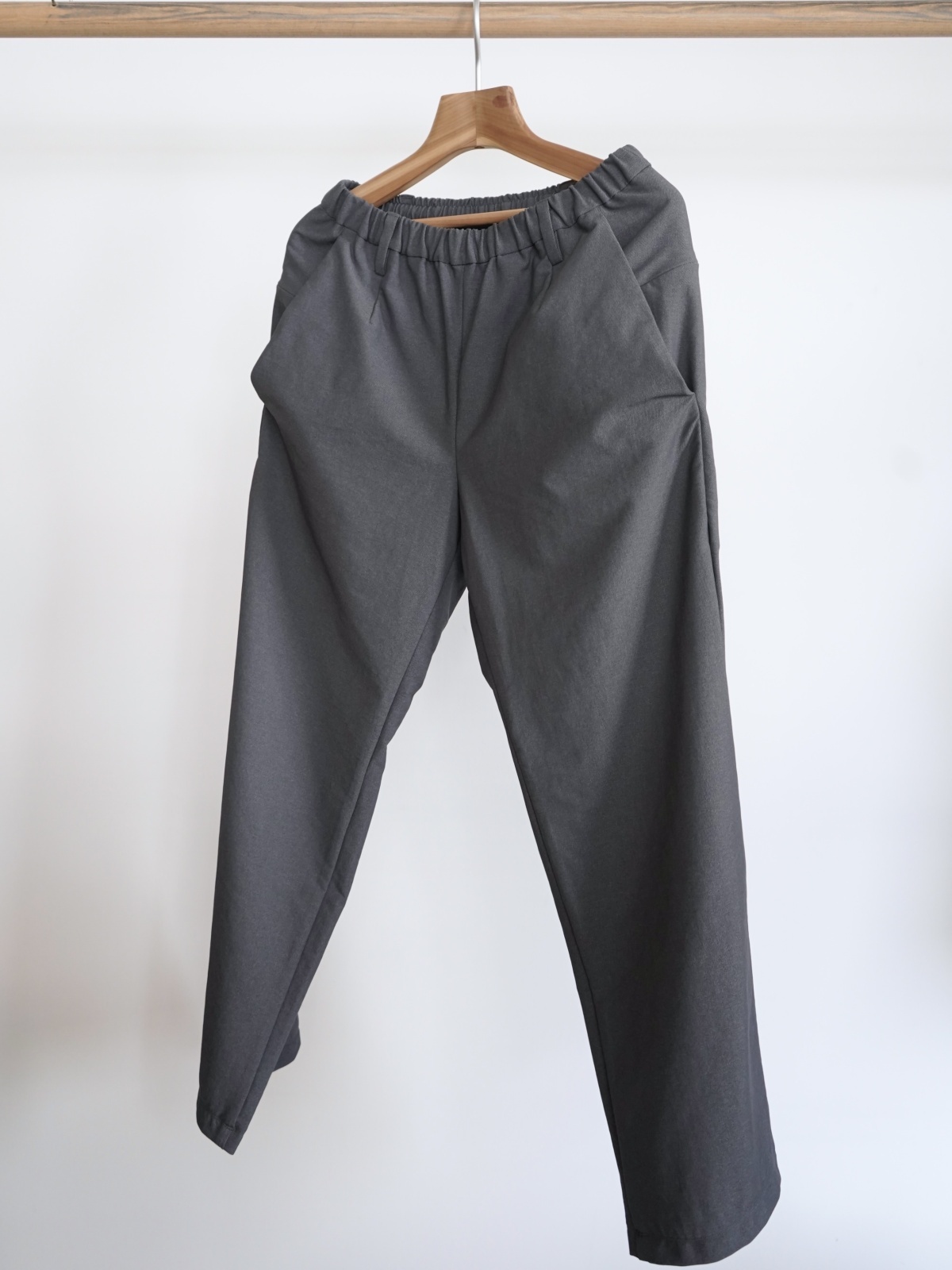 TEATORA」(テアトラ)WALLET PANTS RESORT DUAL DIVISOR -GRAY-