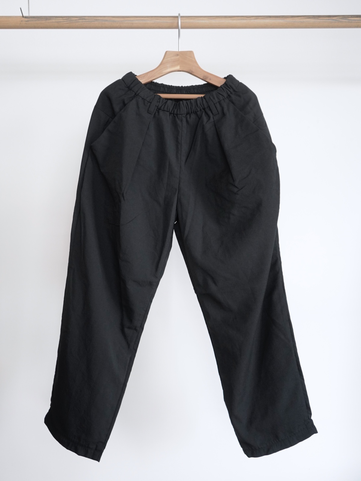 TEATORA」(テアトラ)WALLET PANTS RESORT MACHINE MIND -BLACK-