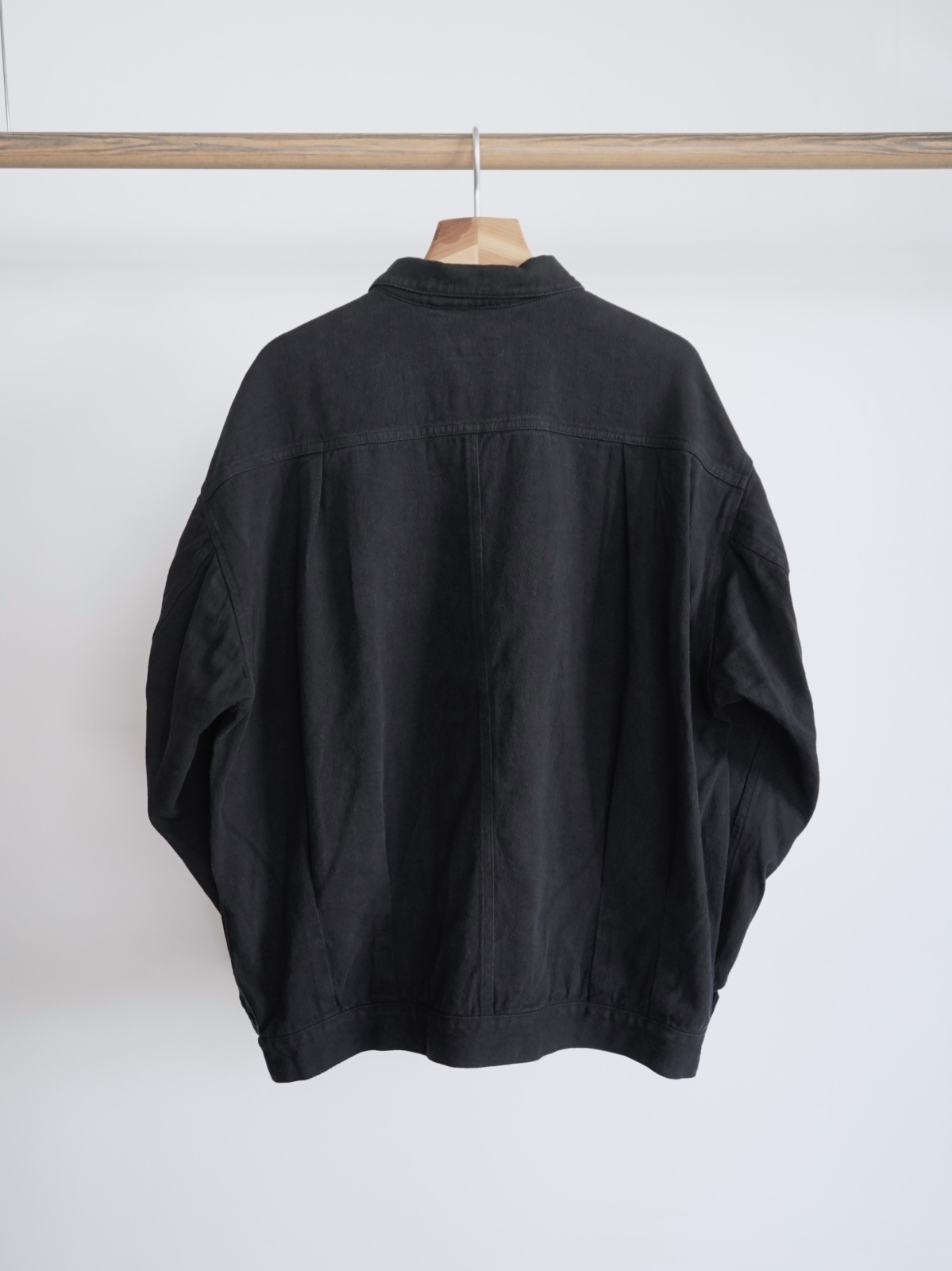 alvana」(アルヴァナ)NATURAL TWILL SHORT JACKET